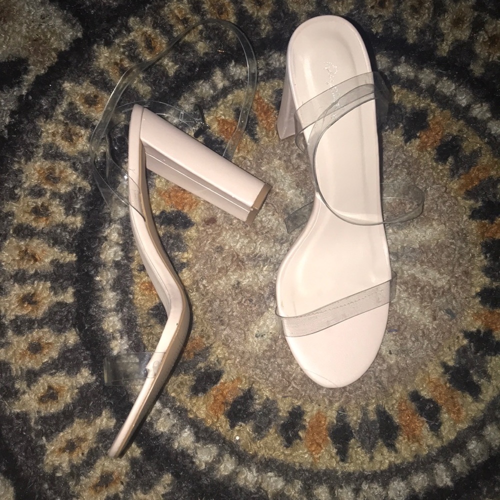 Qupid Clear Heels - Picture 2 of 3
